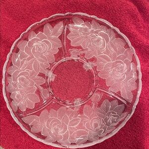 Mikasa Vintage Studio Nova Japan Winter Rose Embossed Frosted Serving Tray